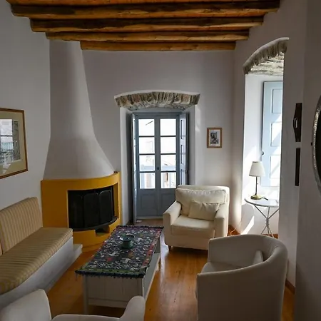 Jolandas Castle House Naxos City