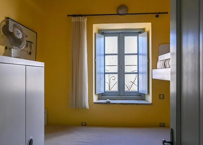 Апартаменты Jolandas Castle House Naxos City